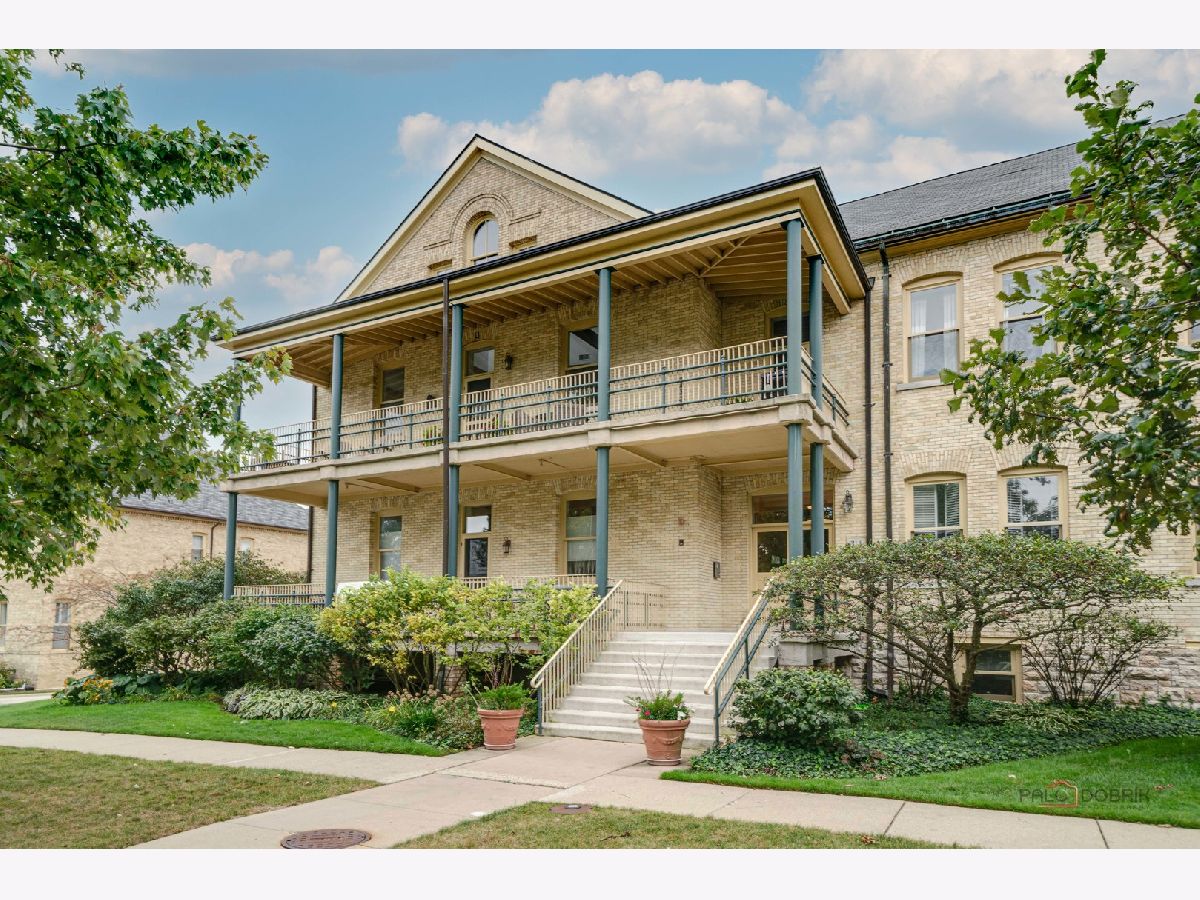 Condos & Townhomes & Homes Sold Fort Sheridan Highland Park Illinois, 314 Leonard Wood South