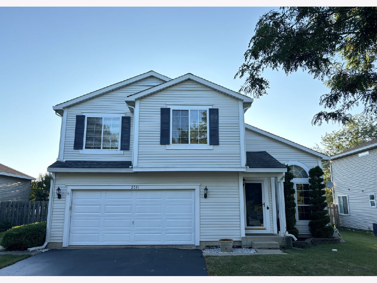 Homes Rented Provence Lake In The Hills Illinois, 2081 Litchfield