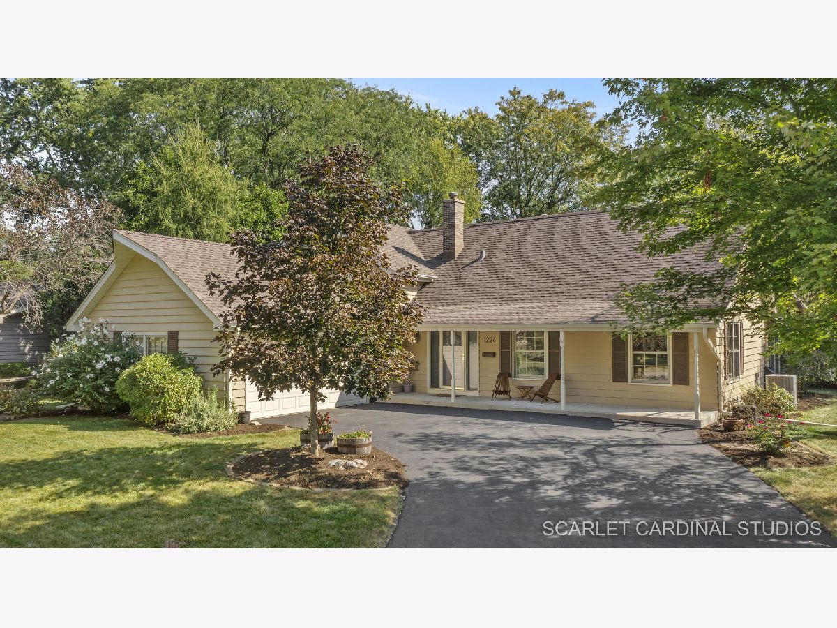 Homes Sold Olympic Terrace Naperville Illinois, 1224 Olympus