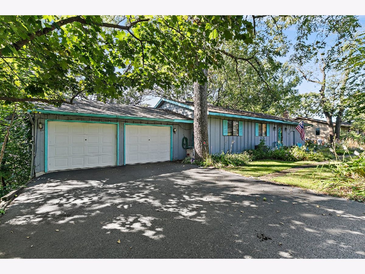  Sold Oakwood Hills Illinois, 218 Shore