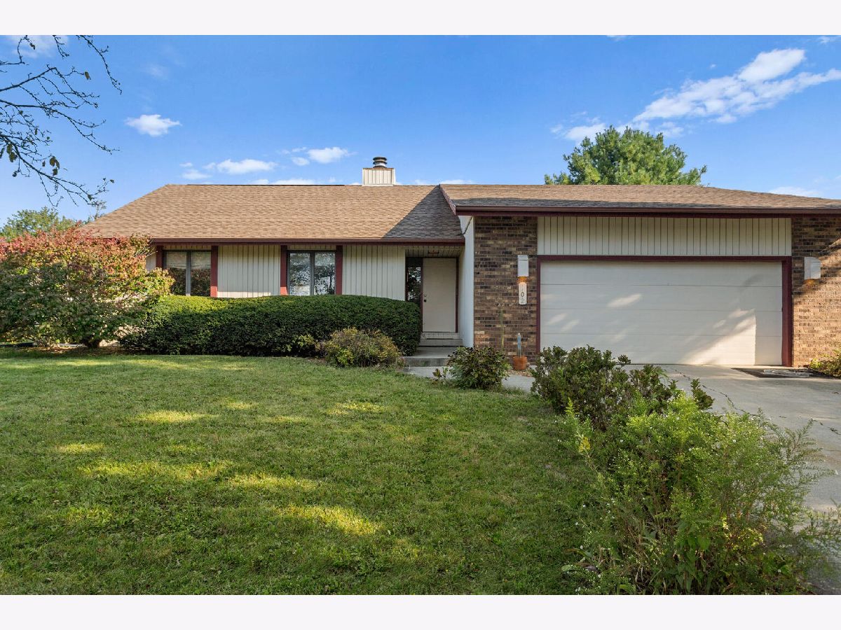 Homes & Condos & Townhomes Sold University Downs Urbana Illinois, 102 Willard