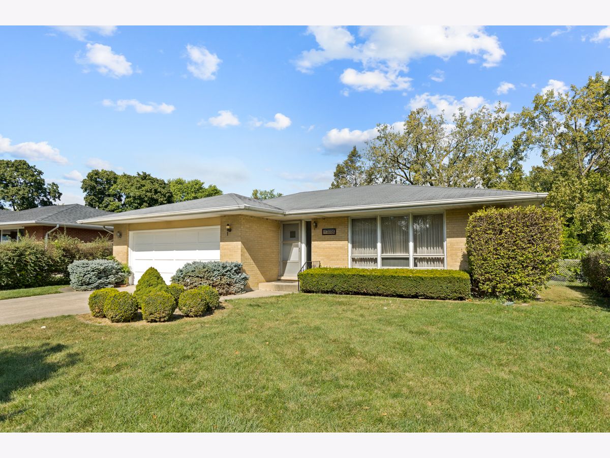 Homes Sold Plum Grove Hills Rolling Meadows Illinois, 3316 Brookmeade