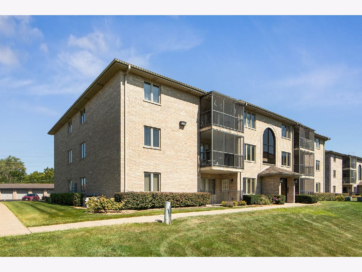 Condominiums Sold Crestpoint Crestwood Illinois, 5125 139th