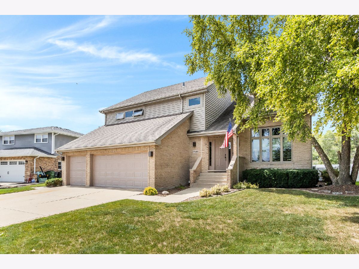 Homes & Condos & Townhomes Sold Timbers Edge Tinley Park Illinois, 17640 Lilac