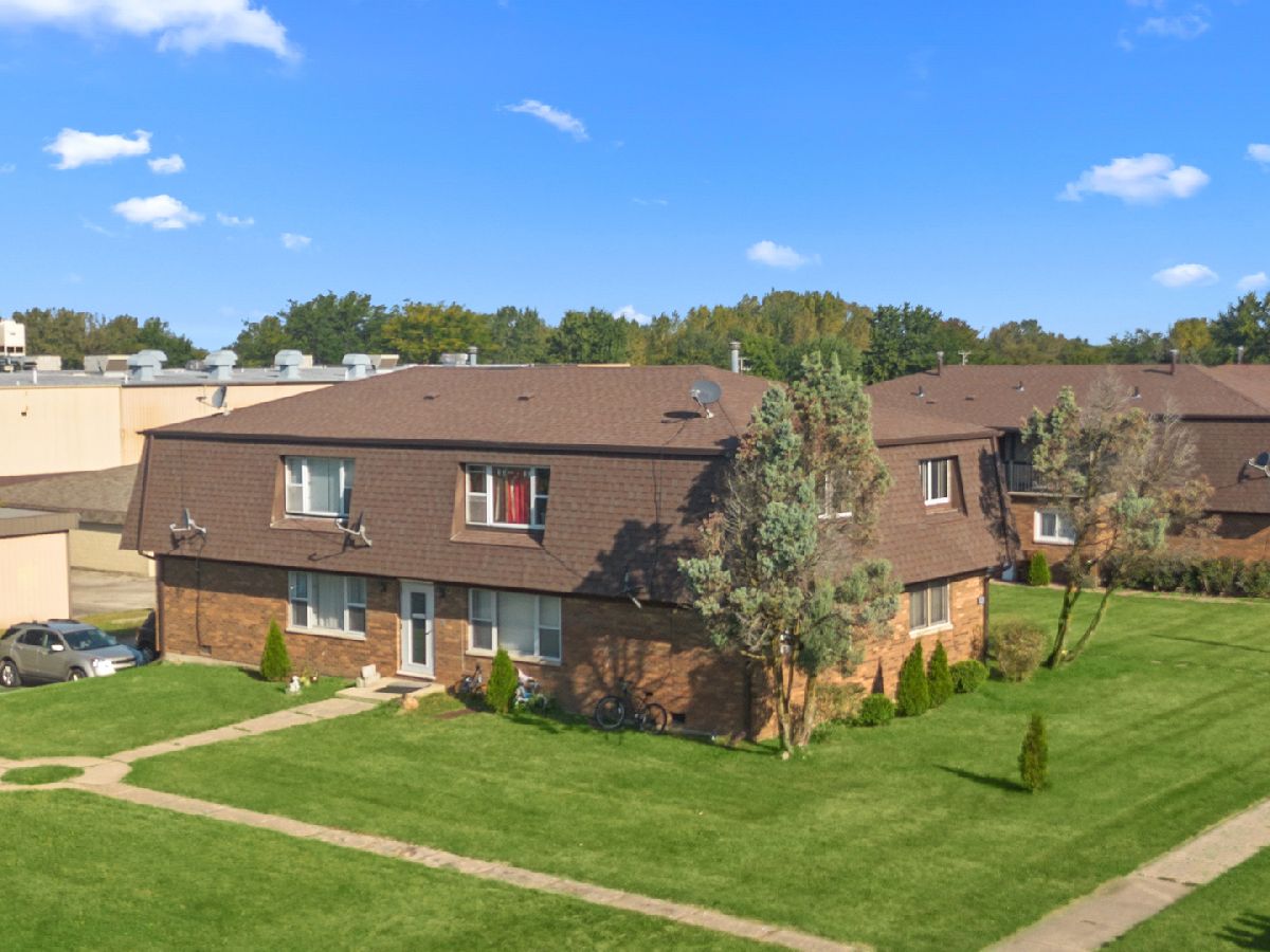  Sold Harvard Illinois, 1020 9th