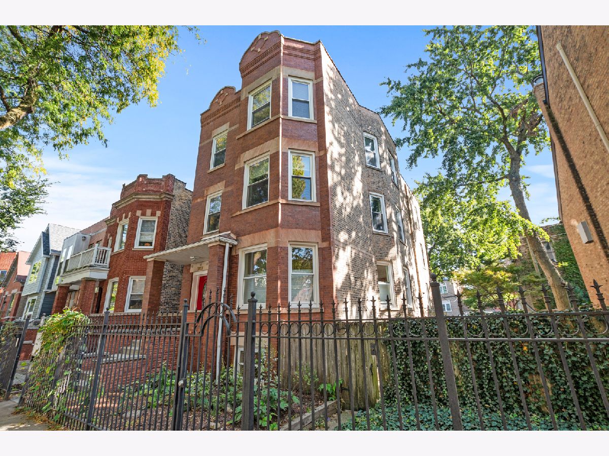 Condominiums & Homes Sold Palmer Square Chicago Illinois, 1907 Whipple