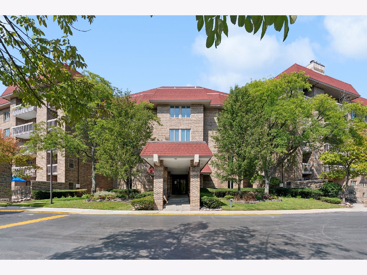 Townhomes & Condos Sold Courts Of Northbrook Northbrook Illinois, 1250 Rudolph