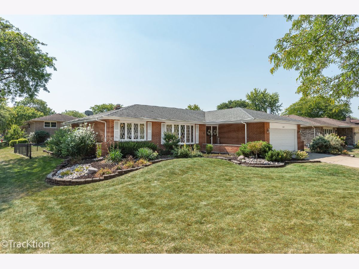 Homes Sold Farmingdale Heights Darien Illinois, 805 Albany