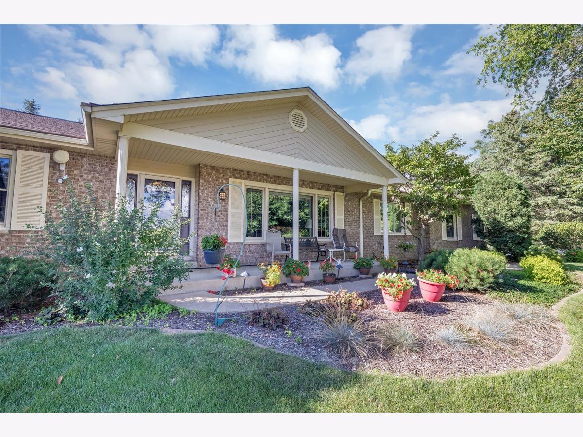Homes Sold Hampshire Oaks Hampshire Illinois, 19N020 Felsmith