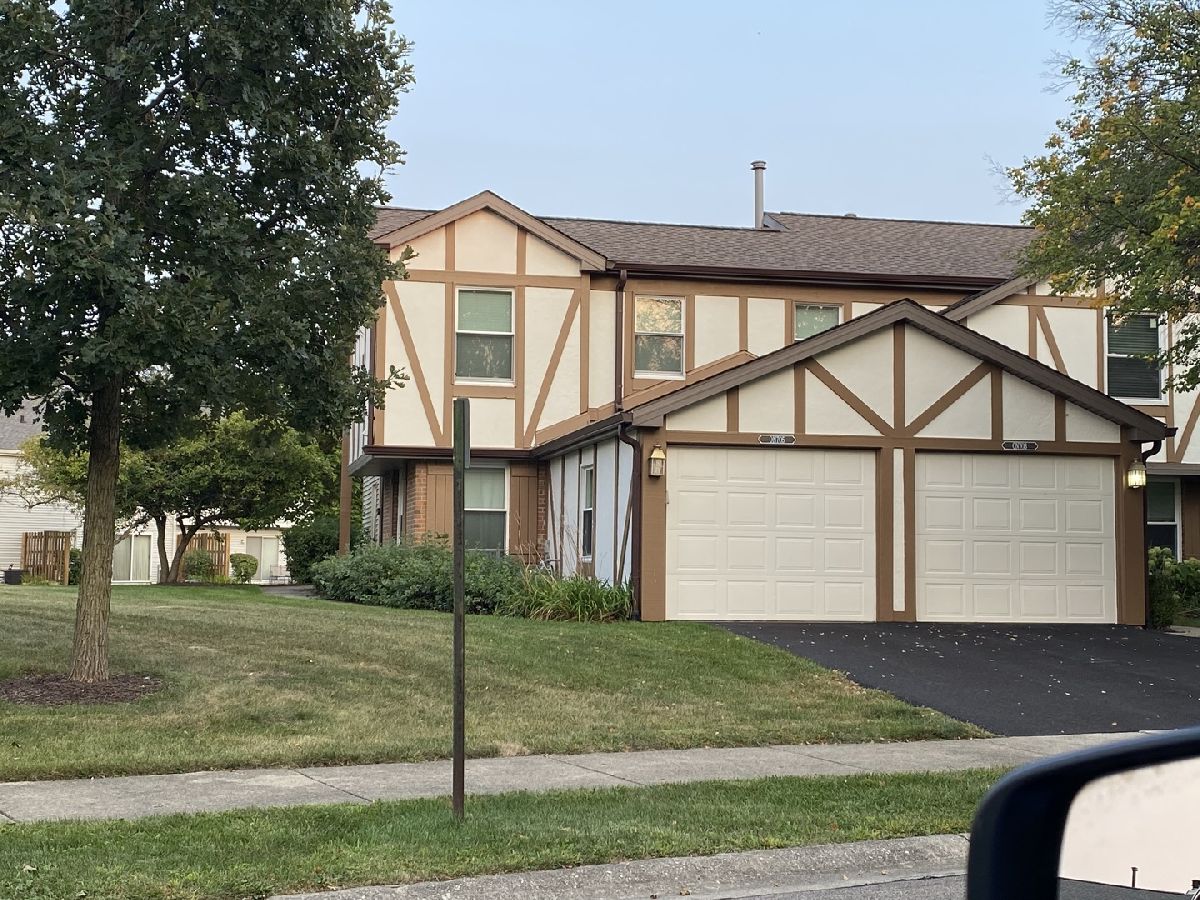 Townhomes Sold Winfield Square Winfield Illinois, 0N705 Bedford