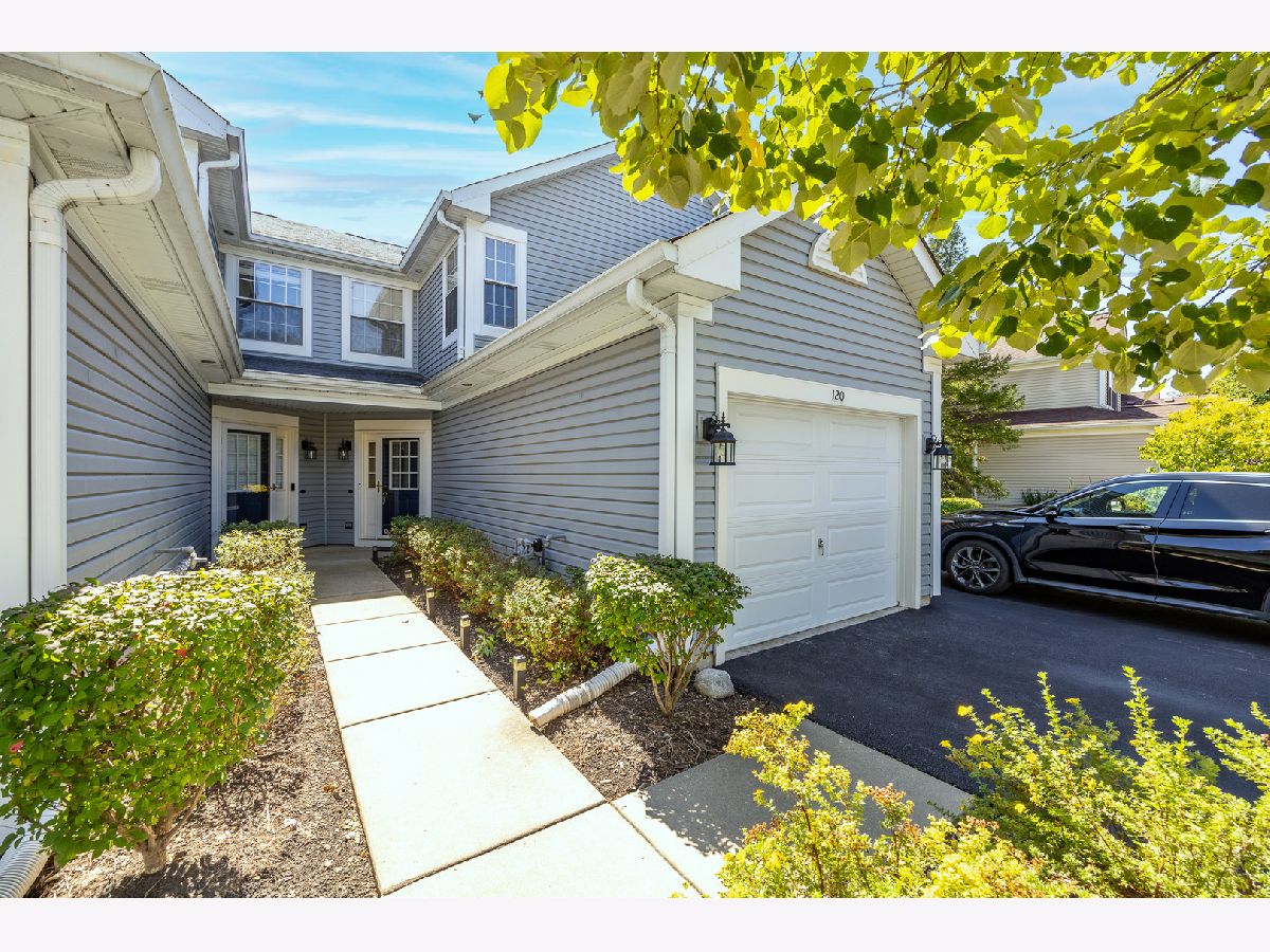 Townhomes & Condos Rented North Star Lake In The Hills Illinois, 120 Polaris