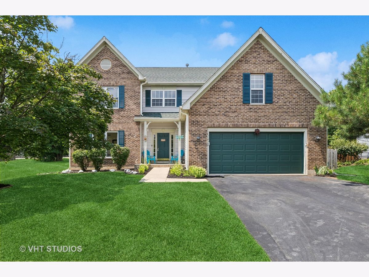 Homes Sold Heron Bay Lake In The Hills Illinois, 4705 Saginaw