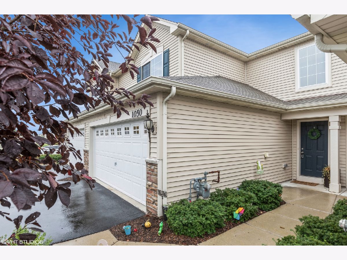 Townhomes & Condos & Homes Sold Torino At Tuscany Woods Hampshire Illinois, 1050 Turin