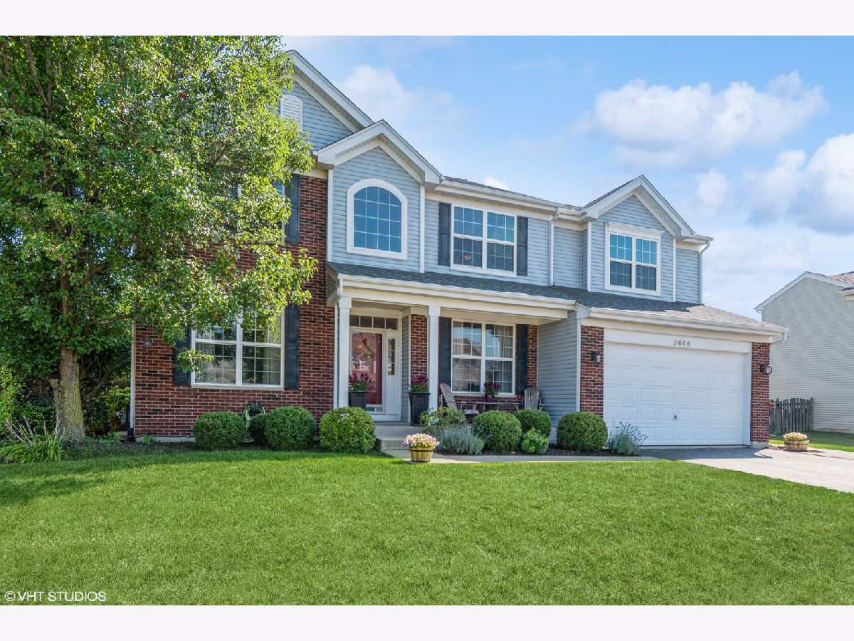 Homes Sold Whispering Meadows Yorkville Illinois, 2444 Alan Dale