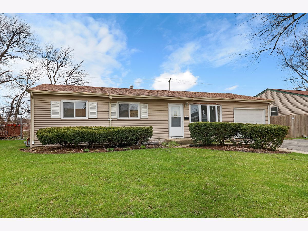 Homes Rented Larkdale Wauconda Illinois, 1180 Larkdale Row