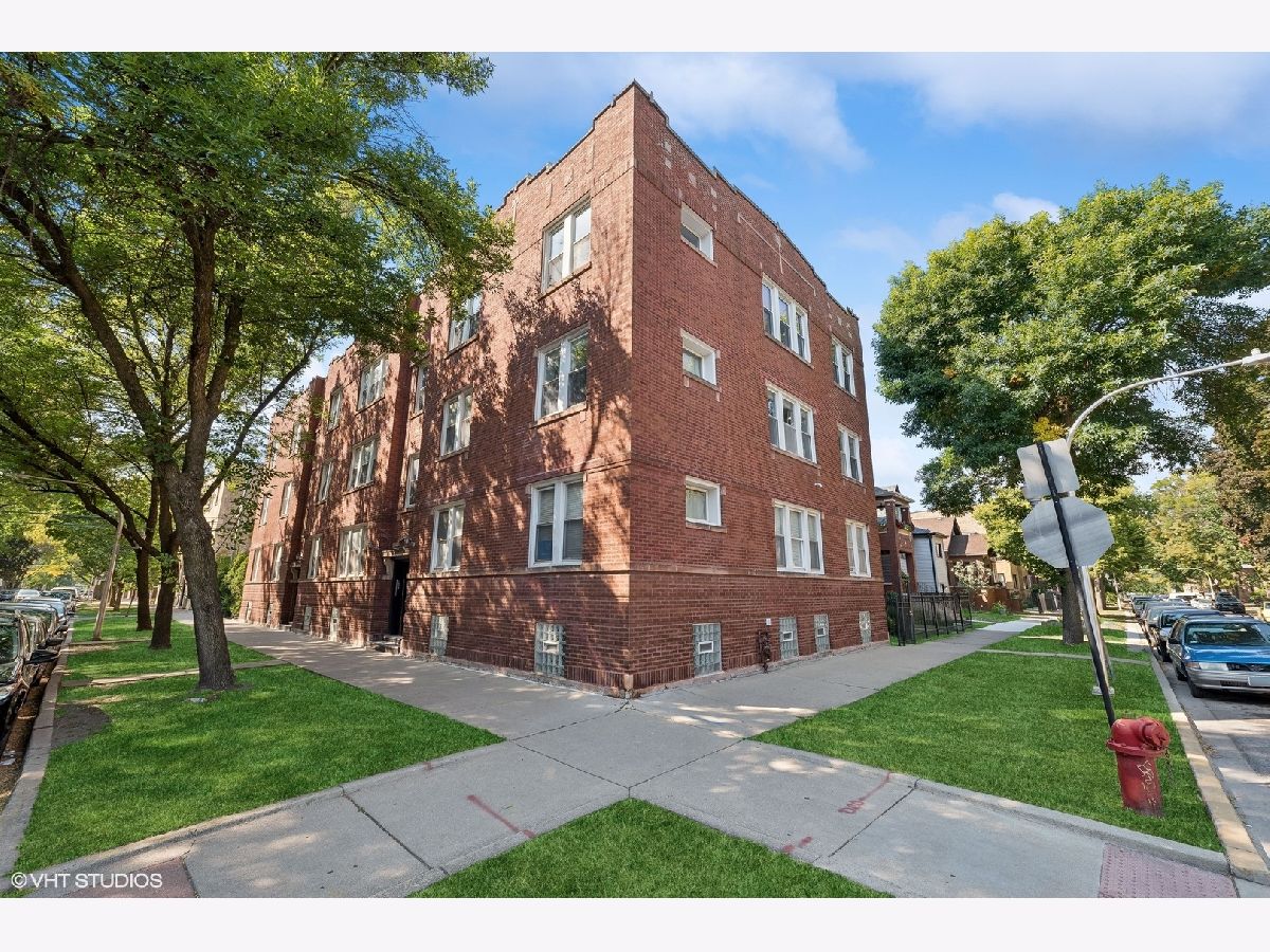 Condominiums & Homes Sold Horner Park Chicago Illinois, 2904 Cullom