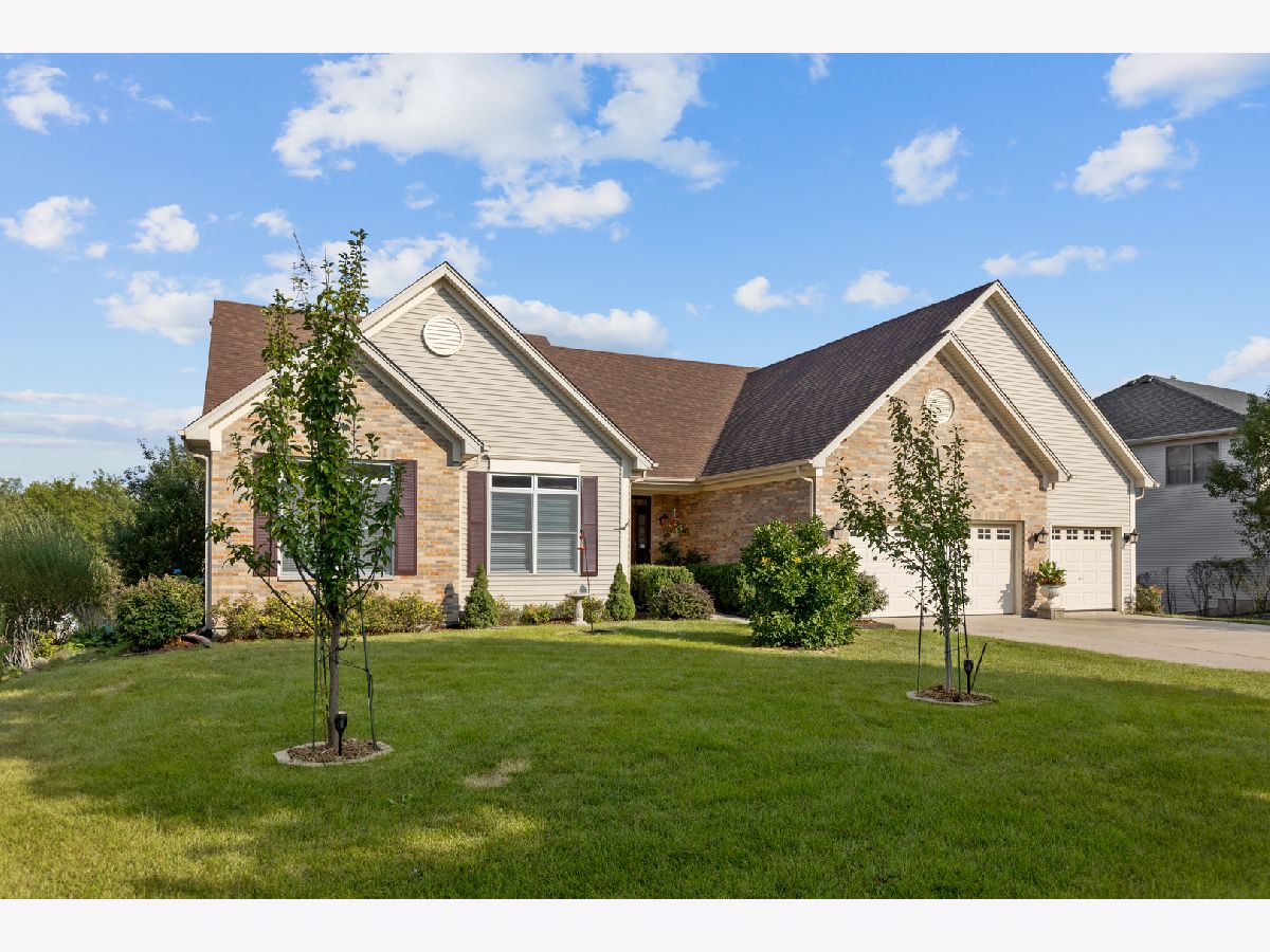 Homes Sold Hunters Ridge Hoffman Estates Illinois, 1275 Caribou