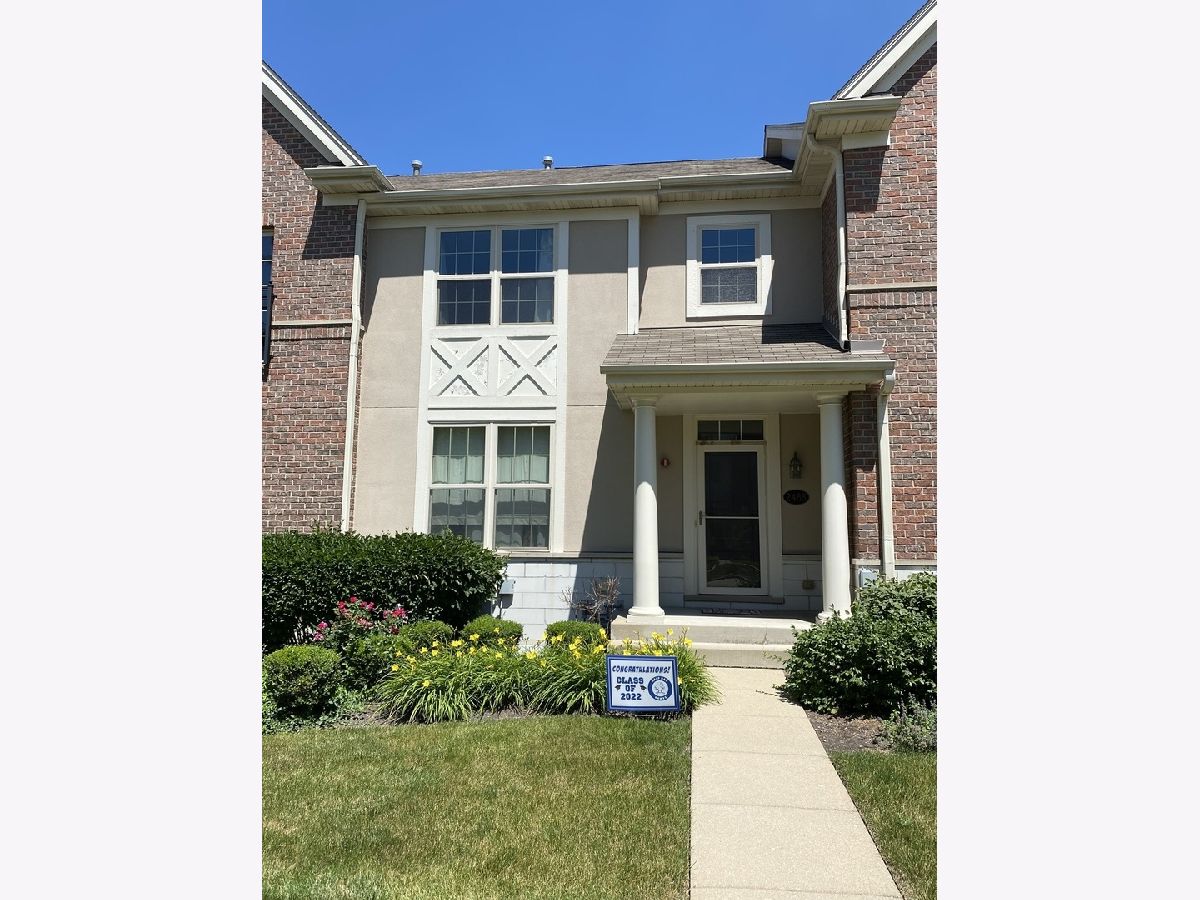 Townhomes & Homes Rented Waterbury Place Buffalo Grove Illinois, 2488 Waterbury