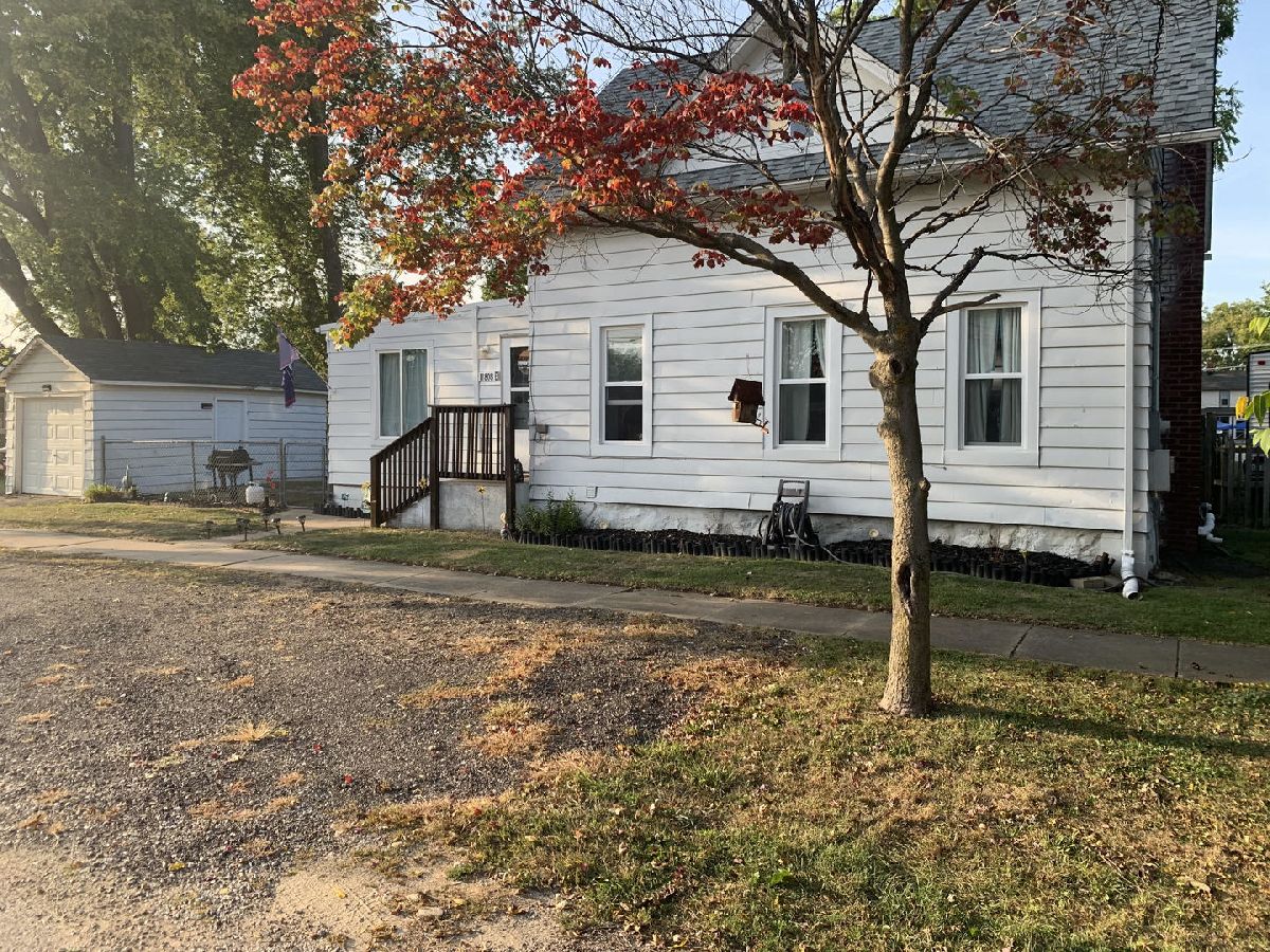  Sold Hebron Illinois, 11808 Prairie