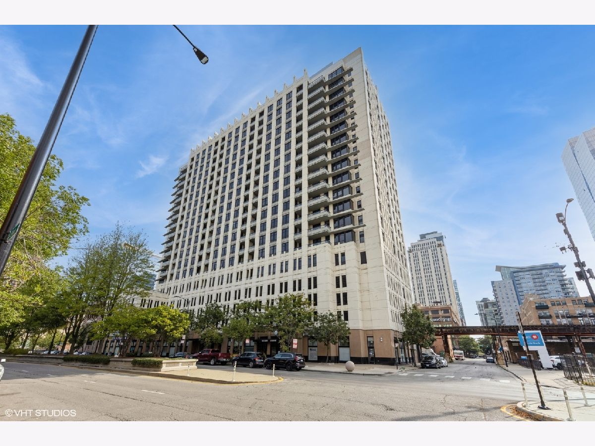 Condominiums Sold Vision On State Chicago Illinois, 1255 State