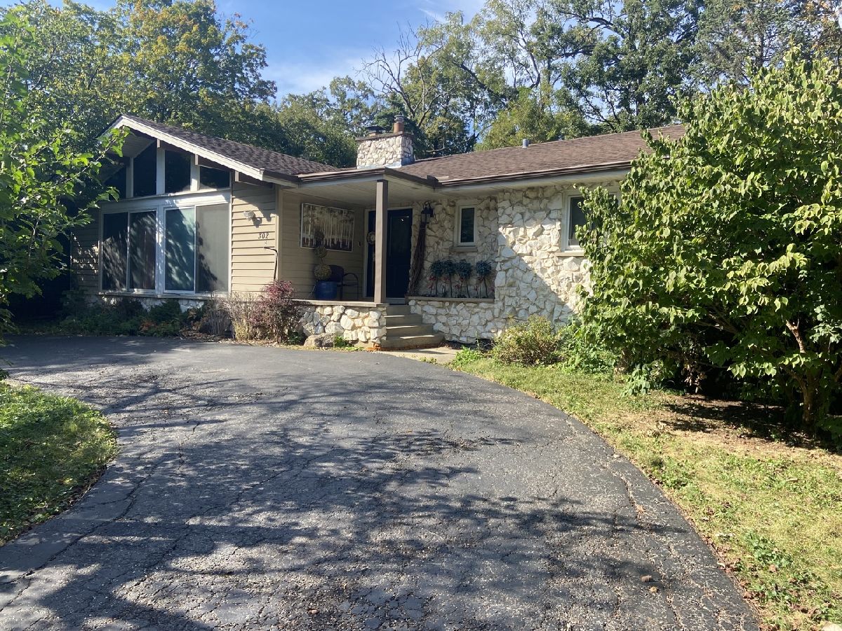 Homes Sold Forest Estates Palatine Illinois, 302 Shady