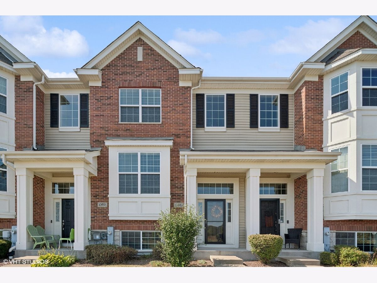 Townhomes Sold Sheffield Square Orland Park Illinois, 10587 153rd