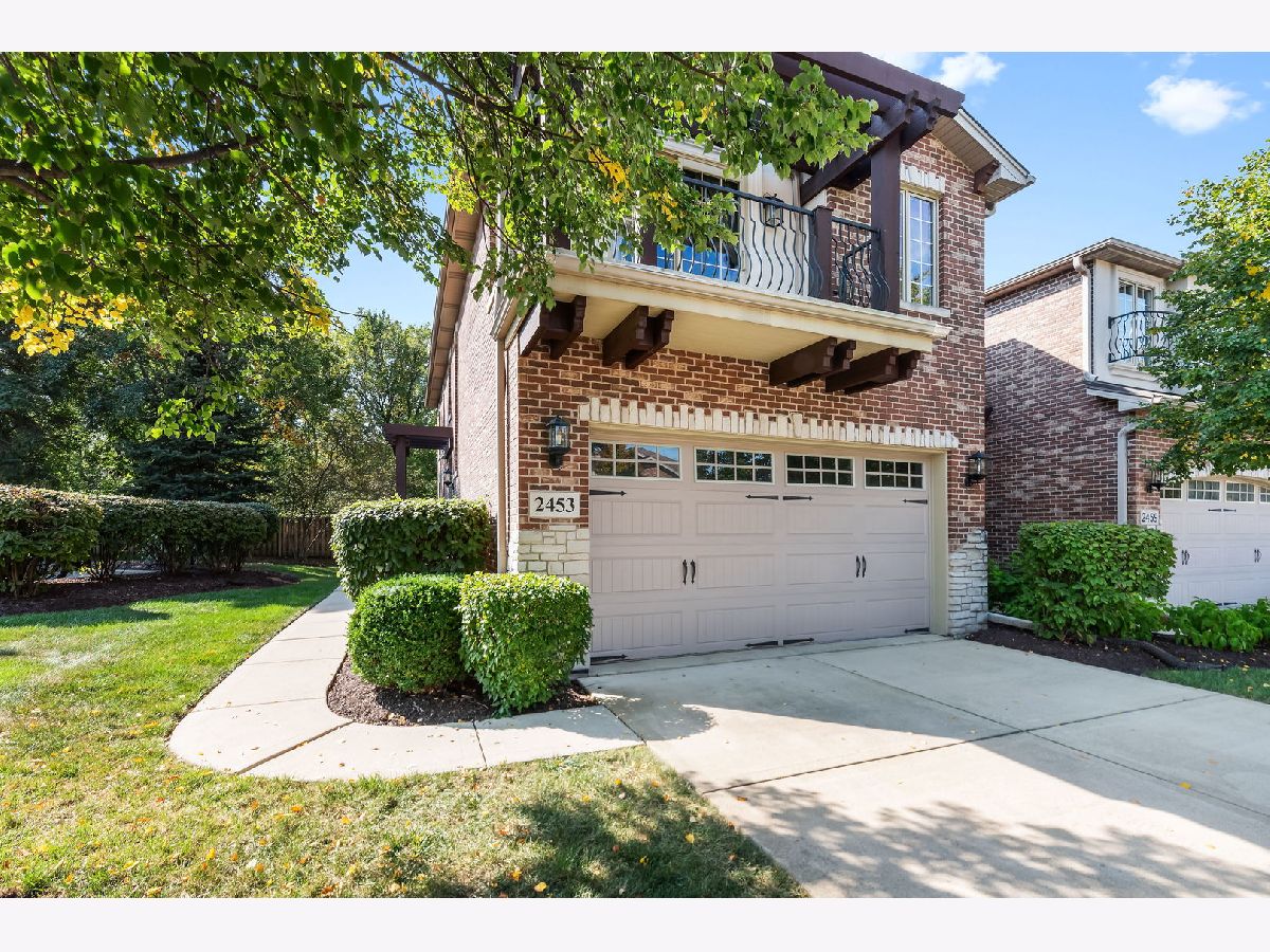 Townhomes Sold Villa Torino Addison Illinois, 2453 Nicola