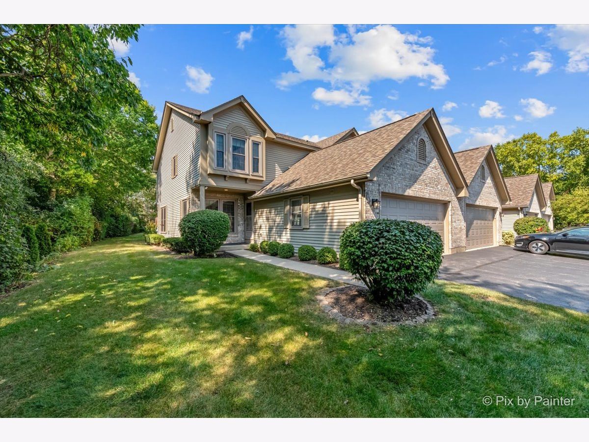 Townhomes Sold Arbor Walk Crystal Lake Illinois, 663 Cress Creek