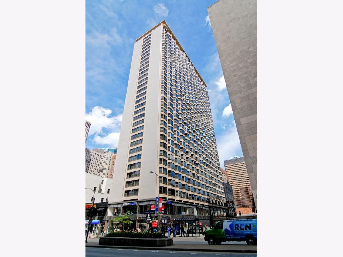 Condos & Townhomes Rented Streeterville Chicago Illinois, 535 Michigan