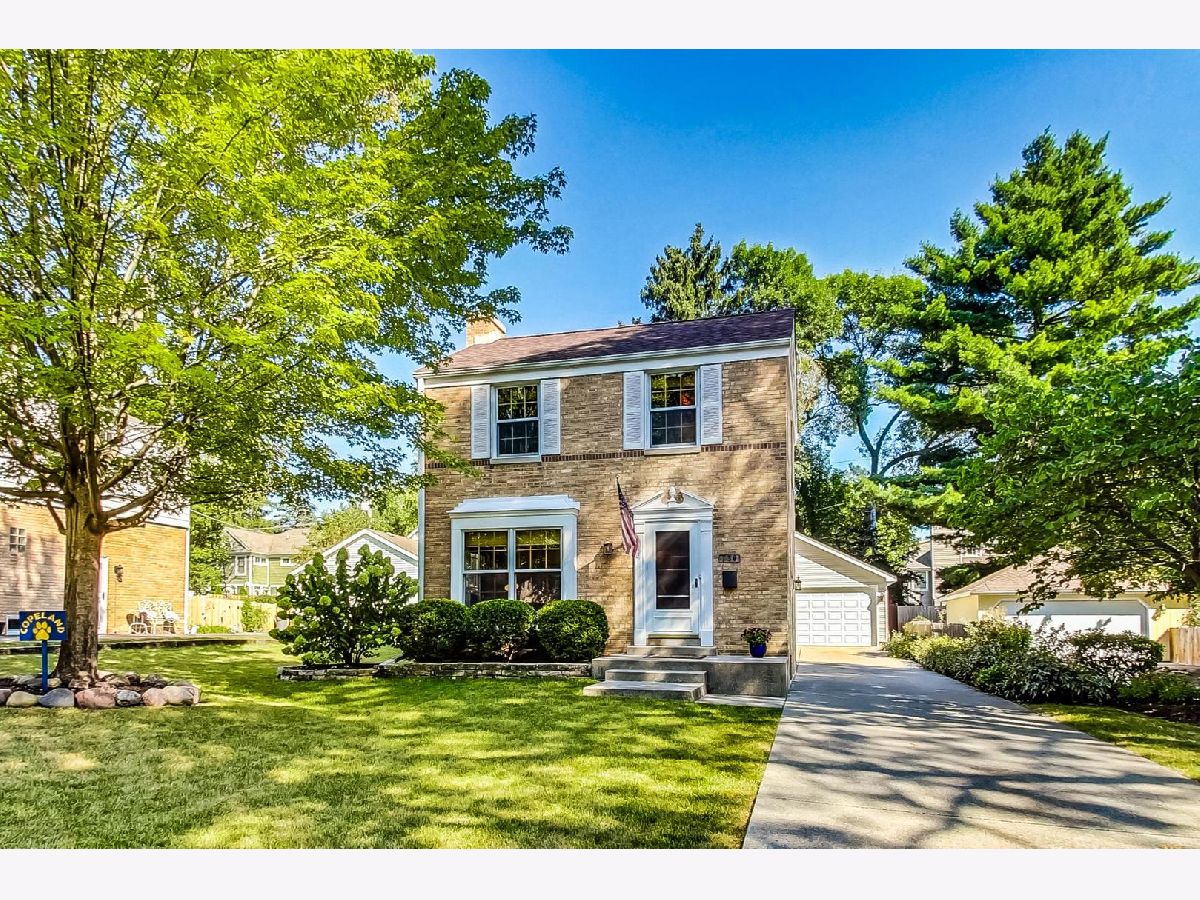Homes & Townhomes & Condos Sold Copeland Manor Libertyville Illinois, 730 Lincoln