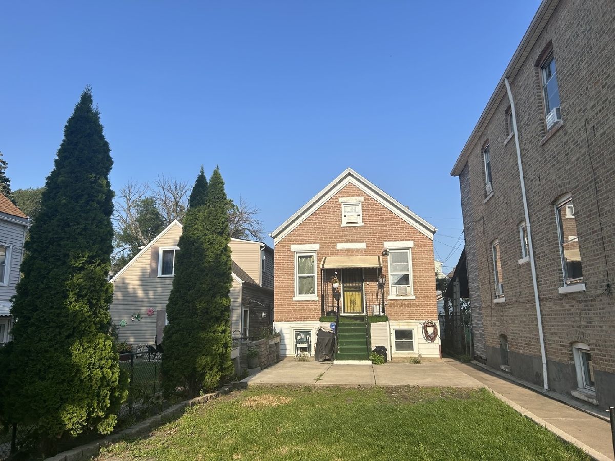 Homes & Condos & Townhomes Sold Little Village Chicago Illinois, 3031 Millard
