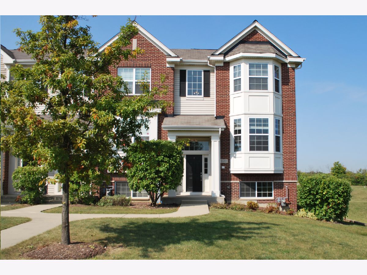 Townhomes Sold Briarcliffe Townhomes Lemont Illinois, 16701 Brighton