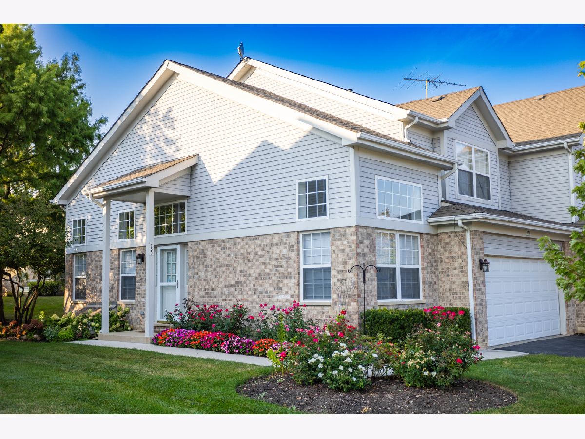 Townhomes & Condos Sold Pembroke Estates Roselle Illinois, 150 Brendon