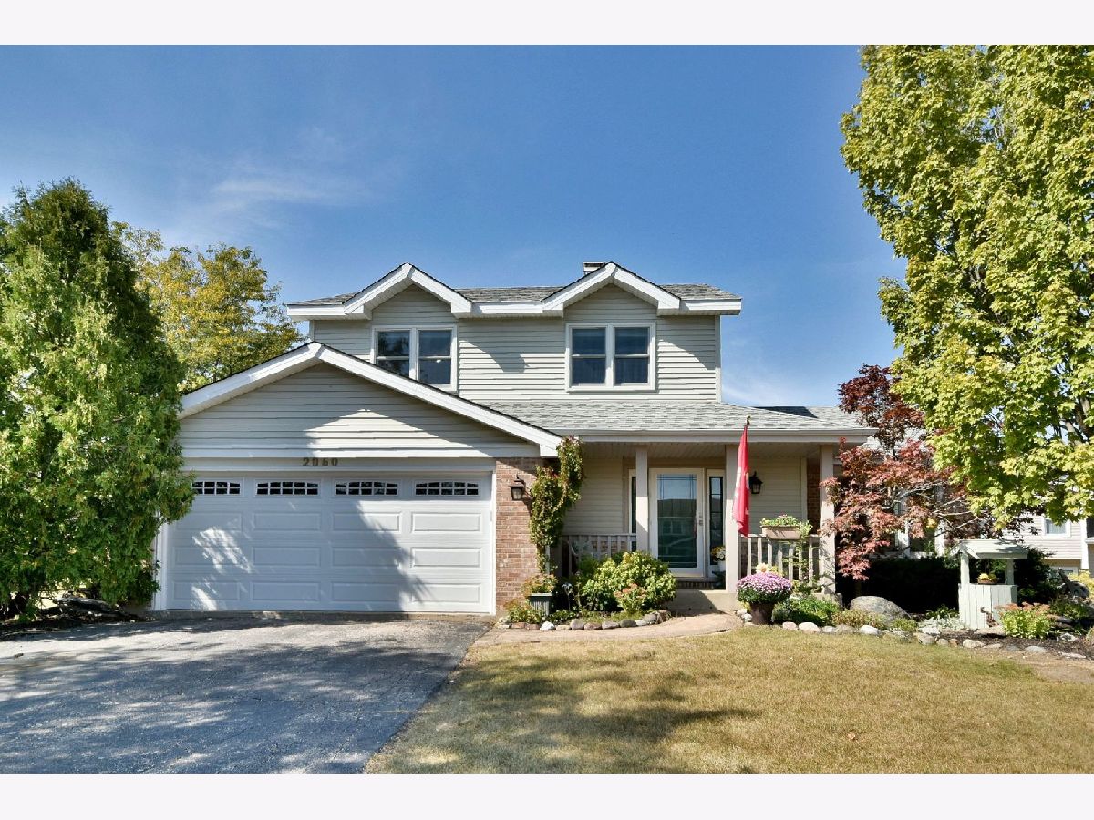 Homes Sold Oakwood Landing Hanover Park Illinois, 2060 Newport