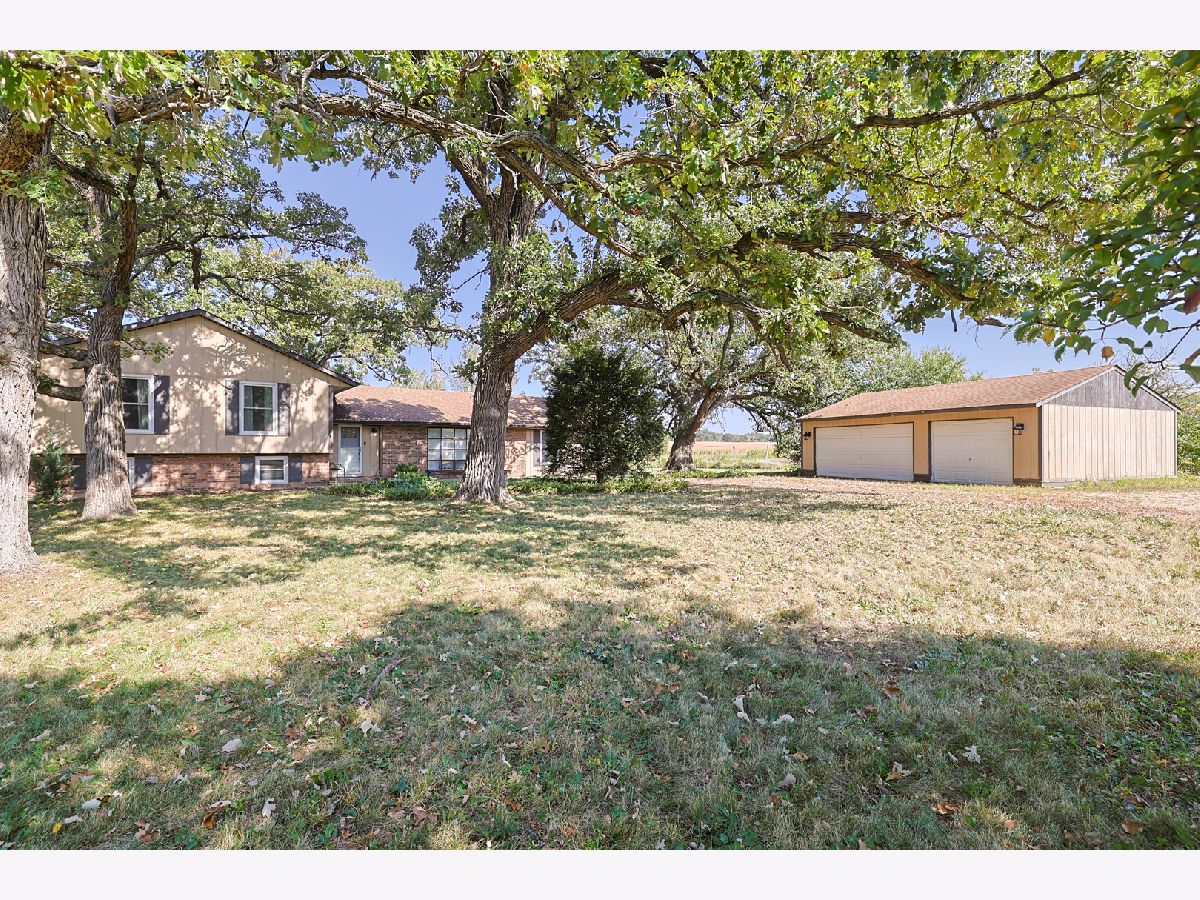 Homes Sold Harmony Hills Marengo Illinois, 18530 Stevens