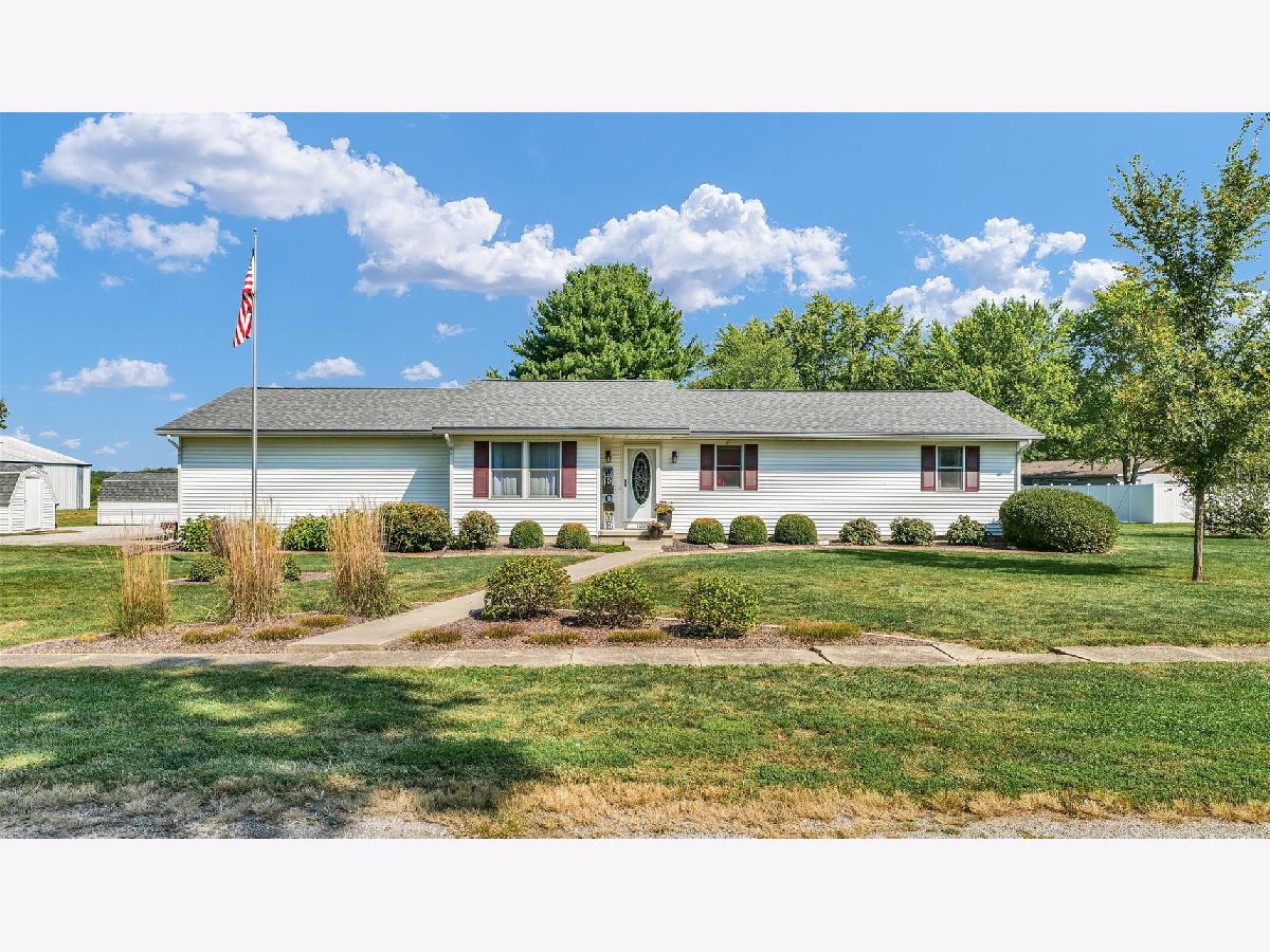  Sold Potomac Illinois, 100 Church