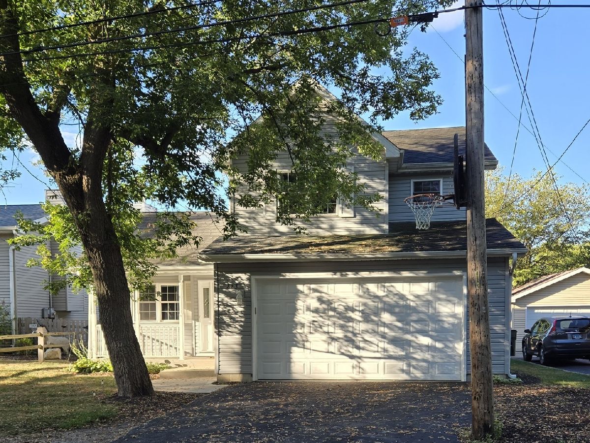 Homes Sold Sampson Sex Lakemoor Illinois, 223 Riverside