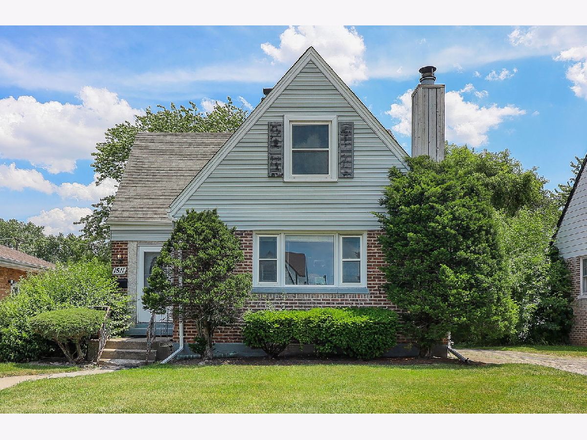 Homes Sold Highridge Westchester Illinois, 1511 Heidorn