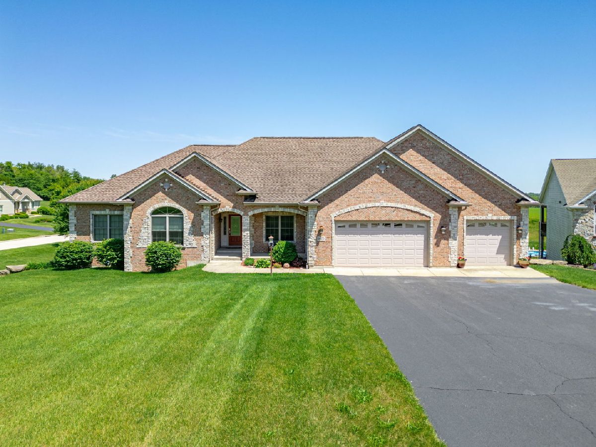 Homes Sold Stonegate Belvidere Illinois, 9623 Pebble Creek