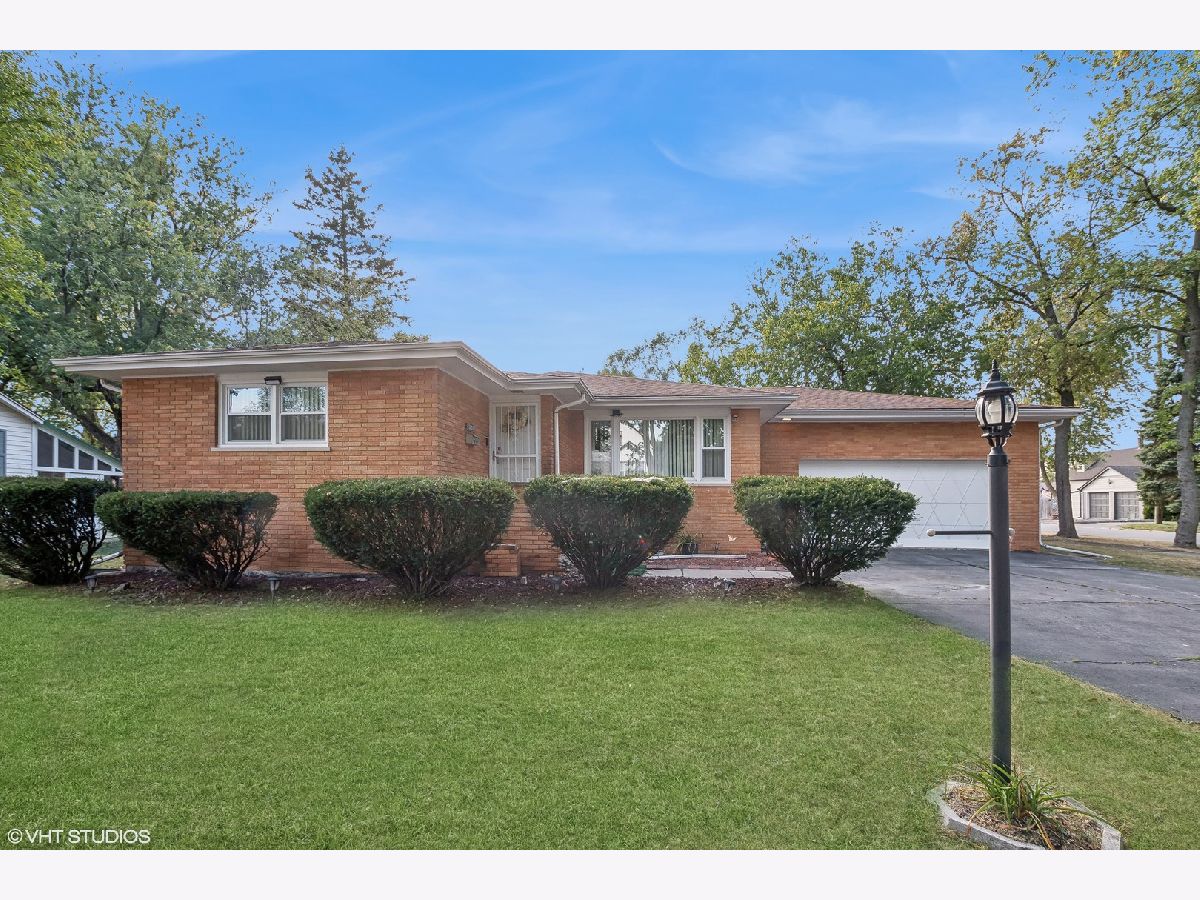 Homes Sold Columbia Heights Steger Illinois, 3600 Wallace