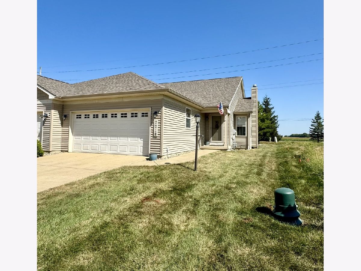 Condos & Townhomes & Homes Sold Water's Edge Urbana Illinois, 2218 Pebblebrook