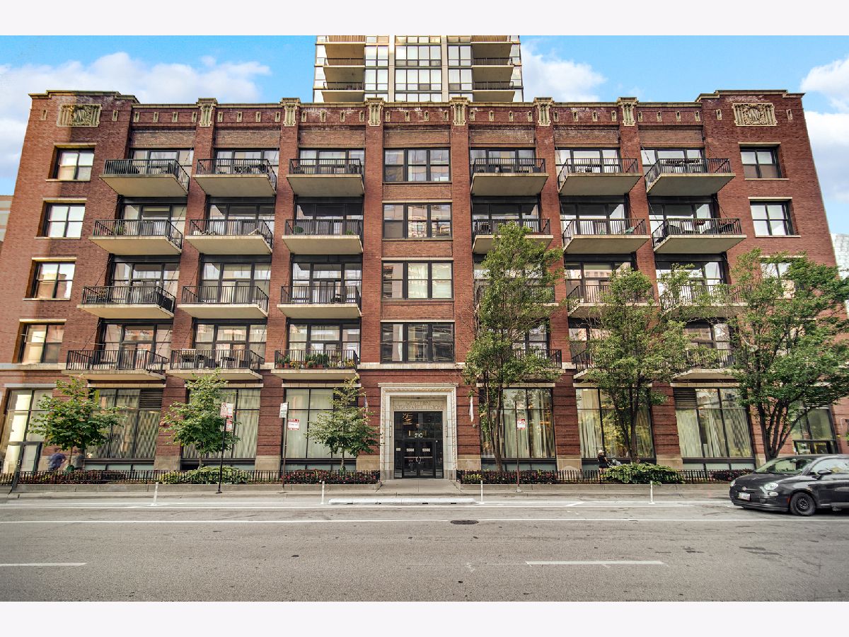 Condominiums Sold The Edge Chicago Illinois, 210 Desplaines