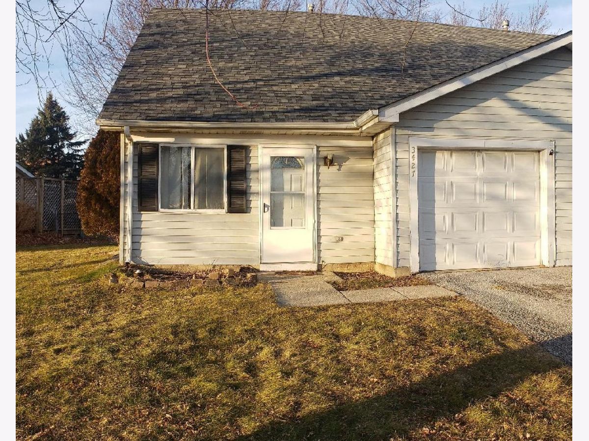 Homes & Townhomes Rented Georgetown Aurora Illinois, 3427 Fox Hill