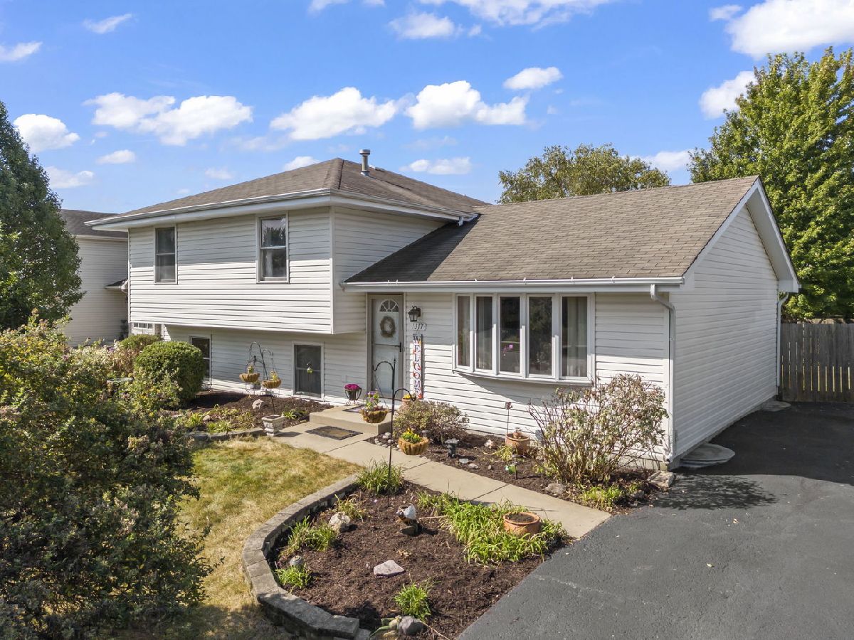 Homes Sold Cumberland South Joliet Illinois, 1317 Benham