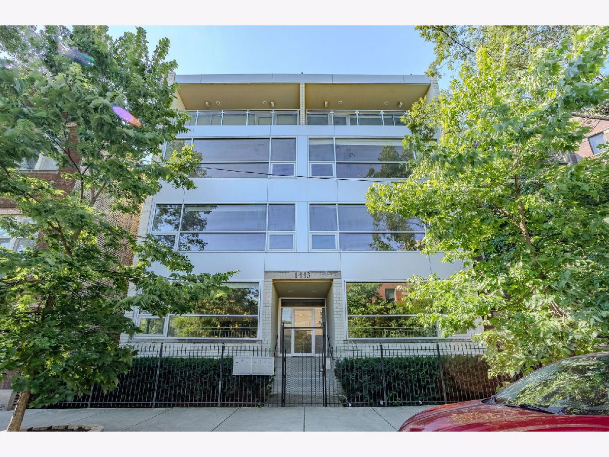 Condos & Townhomes Rented Noble Square Chicago Illinois, 1443 Thomas