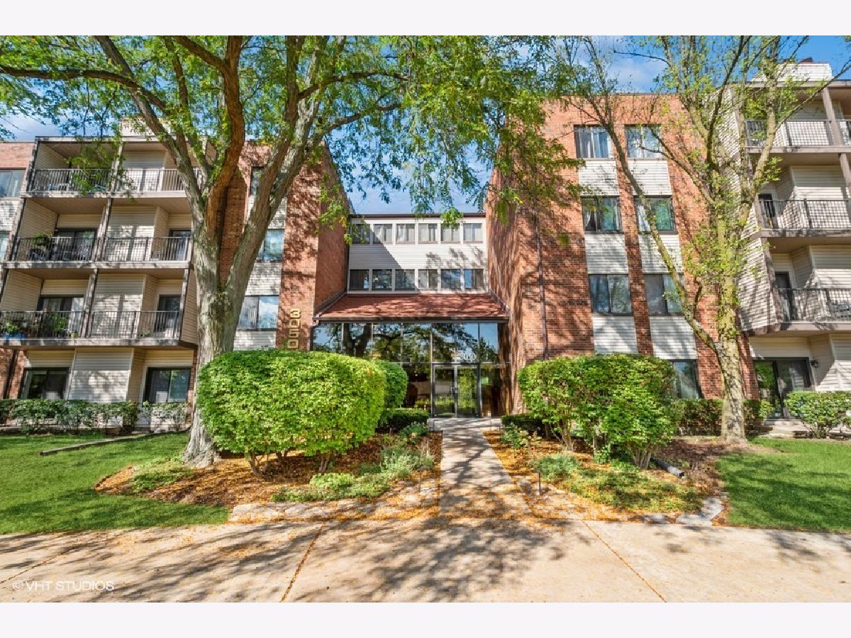 Condos & Townhomes Sold Pheasant Creek Northbrook Illinois, 3050 Pheasant Creek