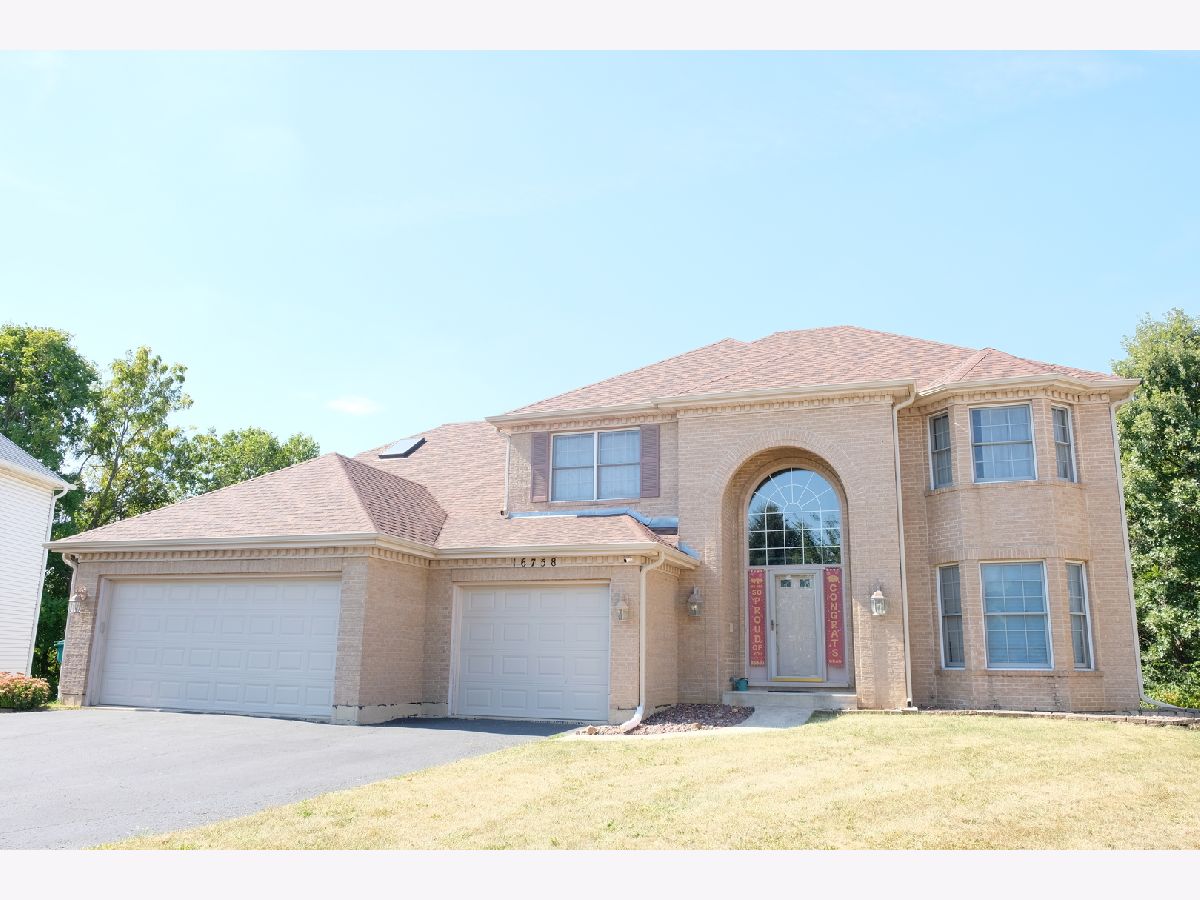 Townhomes & Homes Sold Arbor Creek Plainfield Illinois, 16758 Arbor Creek