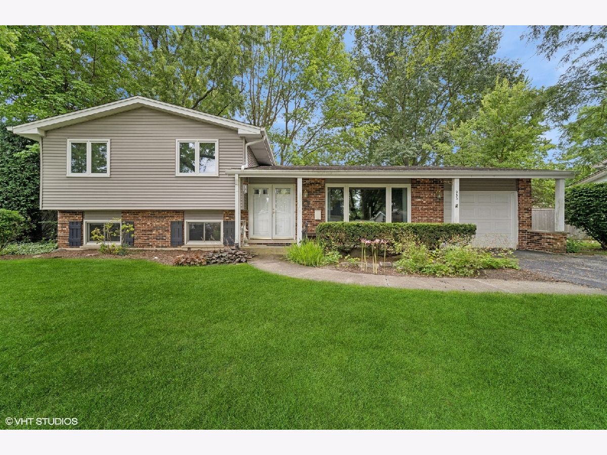 Homes Sold Butterfield Estates Libertyville Illinois, 935 Crestfield