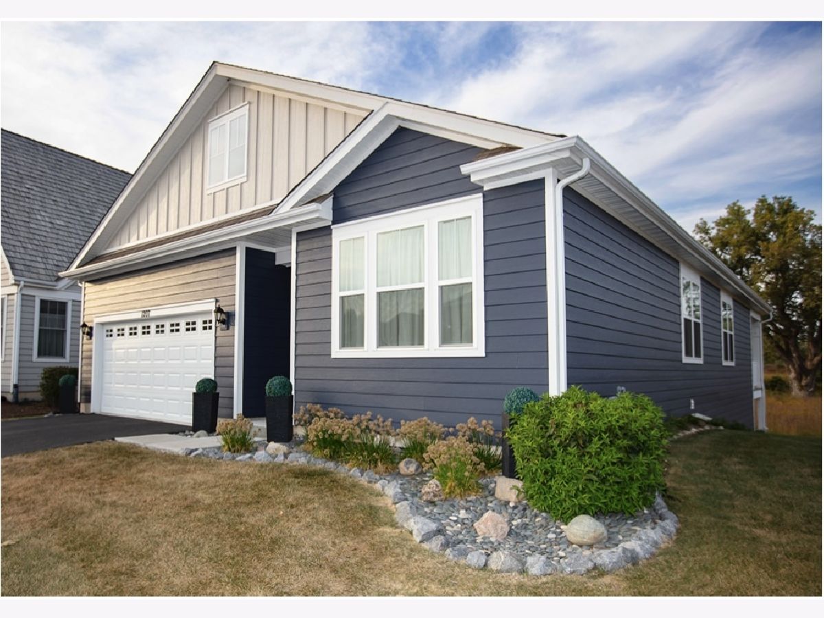 Homes Sold Sanctuary Of Bull Valley Woodstock Illinois, 1207 Redtail