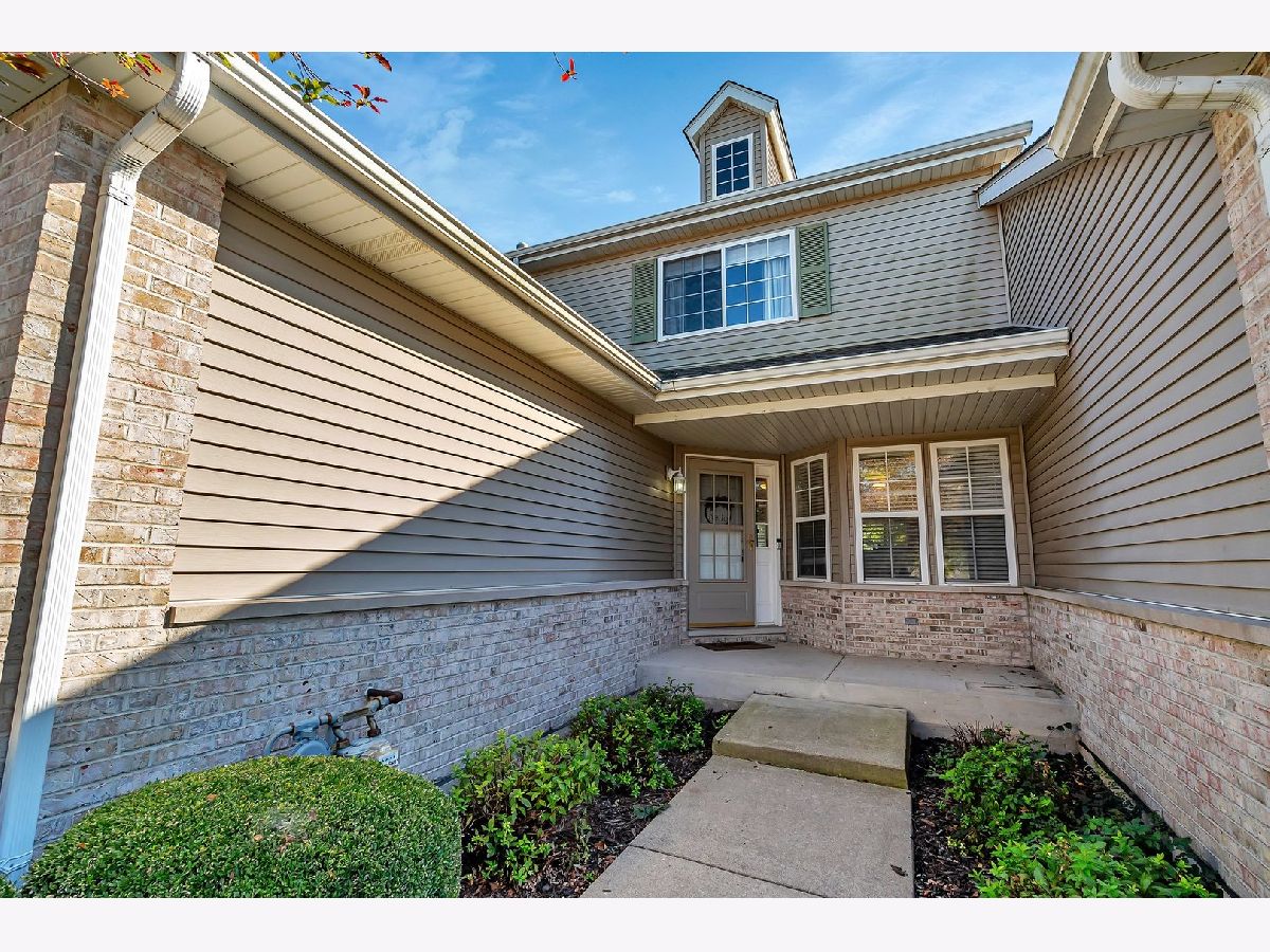 Homes & Townhomes Sold Hunters Crossing Channahon Illinois, 25749 Red Stable